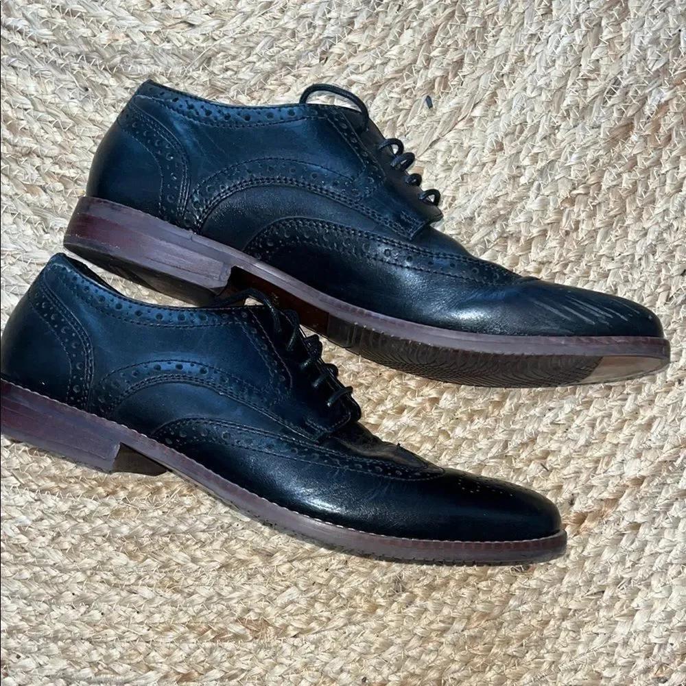 Rockport Wingtip Oxfords Men’s Shoes size 9